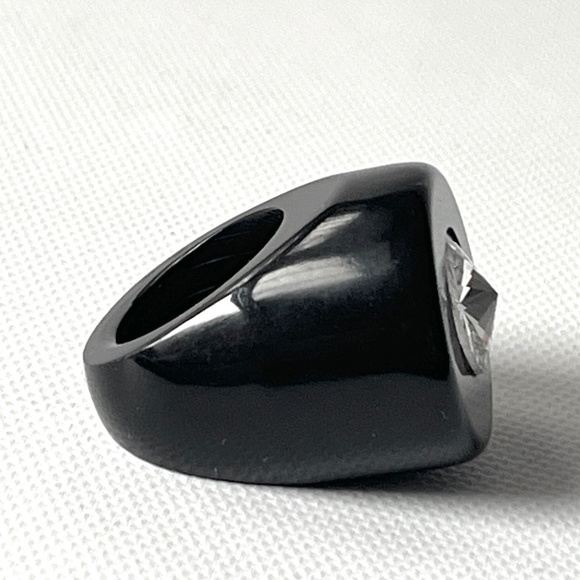 Vintage Size 5.75 Lucite Ring Chunky Flat Top Dome Black w Rhinestone Statement - Picture 6 of 14